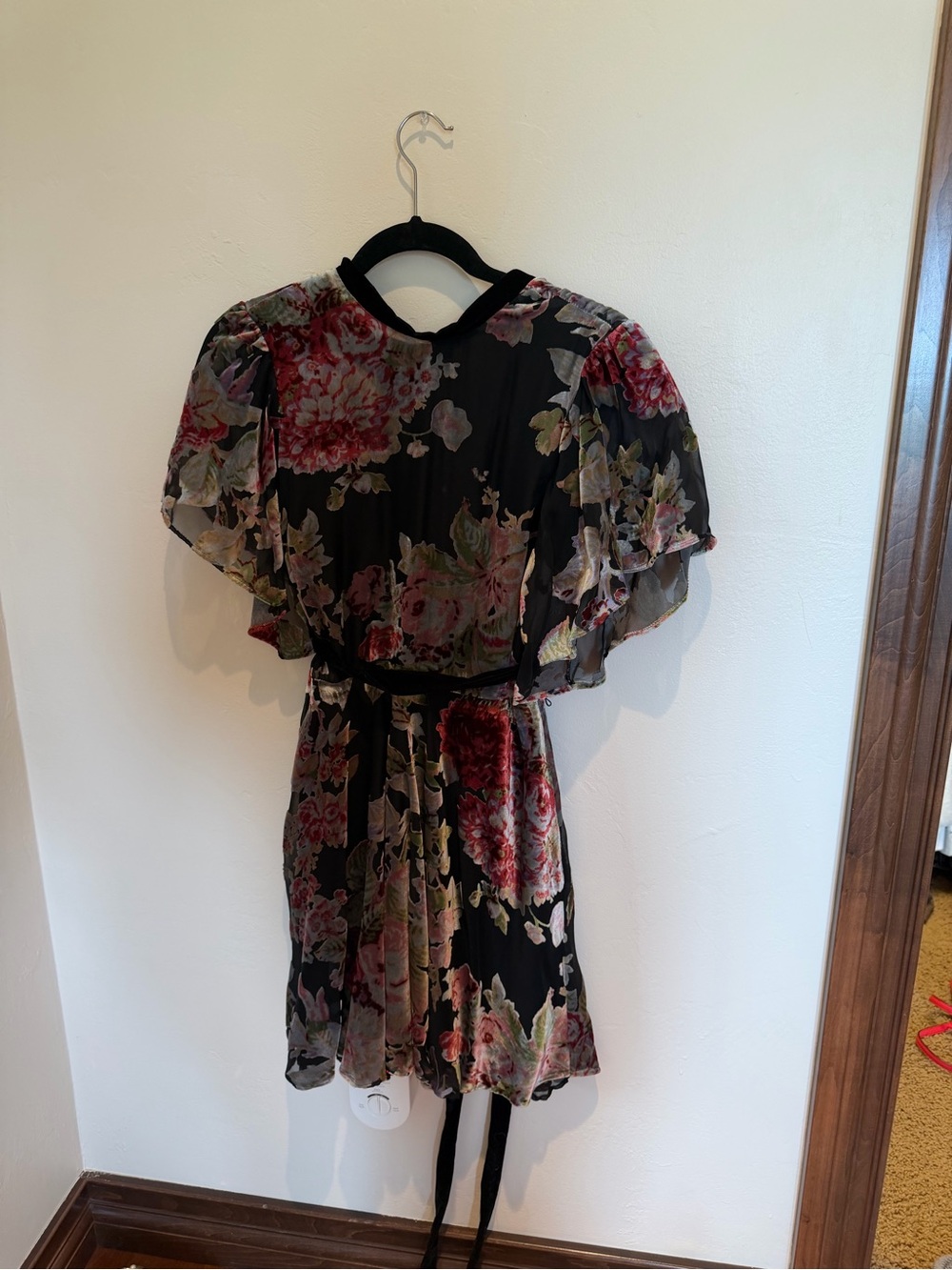 Zara Woman Black Floral Lined Dress with Tie Waist